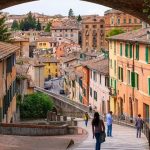 Industri Pariwisata Italia Menyerukan Pemerintah untuk Bantuan Keuangan Di Tengah Situasi COVID-19 Saat Ini