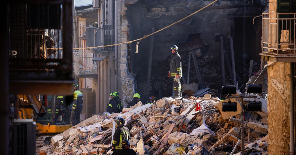 Italia: Tujuh orang tewas saat tim penyelamat menemukan mayat di ledakan Sisilia